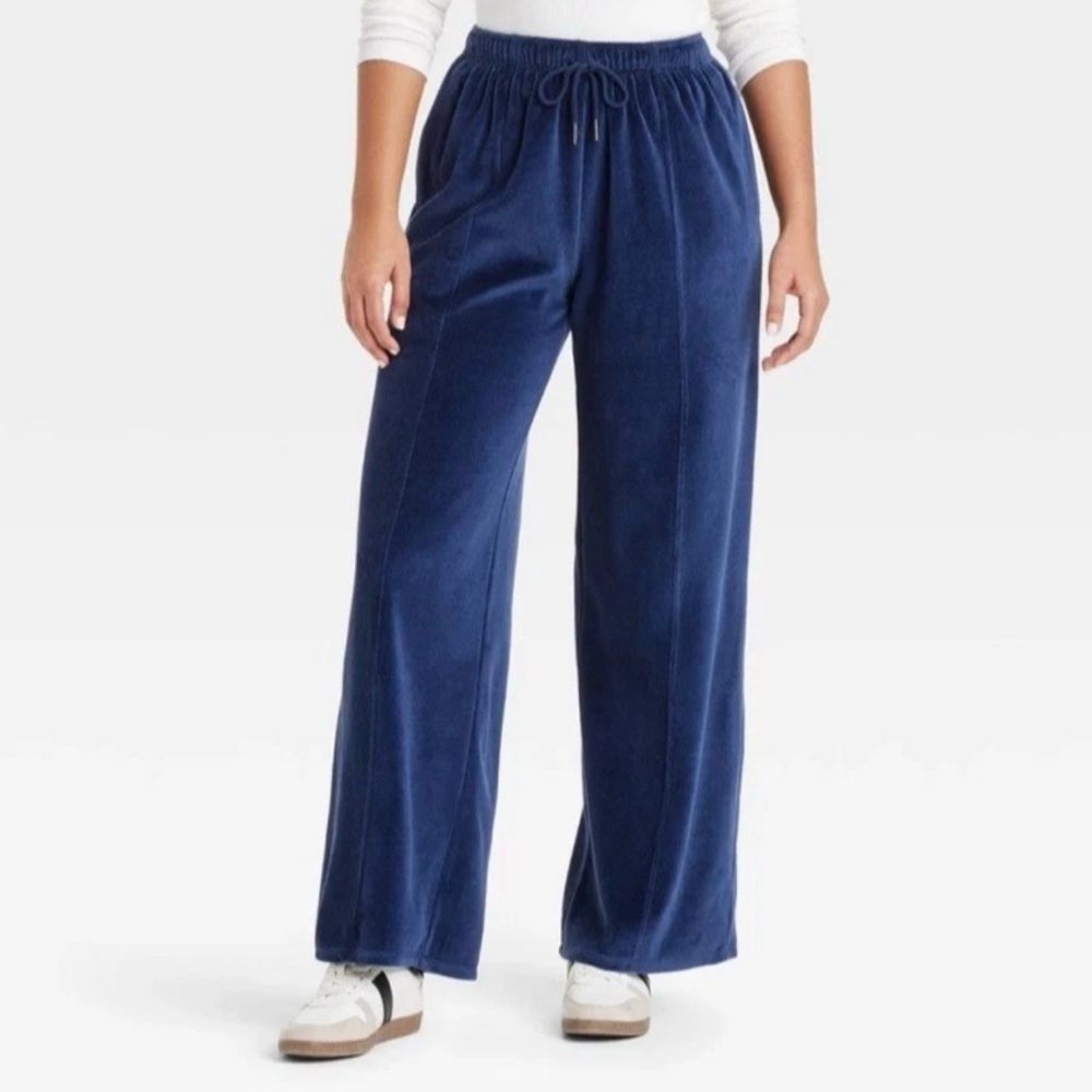 Universal Thread Women's Navy Wide Leg Pants